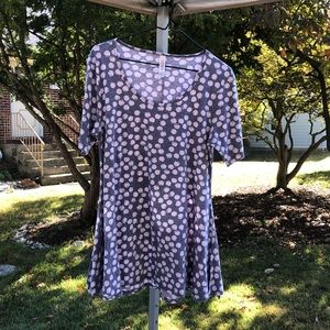 LuLaRoe Perfect T